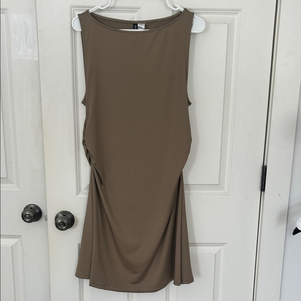 H&M Divided Ruched Sleeveless Dress Size XL Beige Mini MIDI Dress